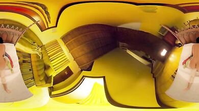 - Mommy Fucking in Virtual Reality with Miles