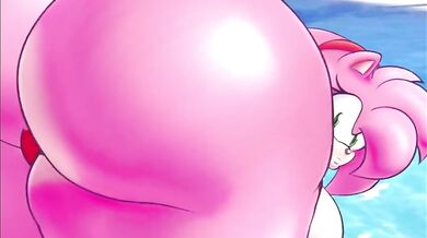 Gaping Amy's Big Booty Gets Dripping Wet in the Swimming Pool [Censored]