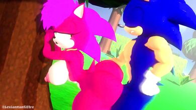 Sonic Fucking Sonia's Tight Ass (Noise)