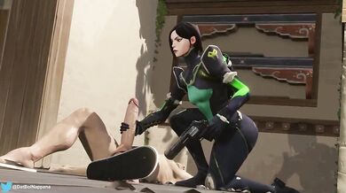 Pleasureful wanking with a viper