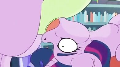Twlight Sparkle Goes Deepthroat