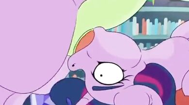 Twlight Sparkle Goes Deepthroat