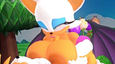 Tail-fucking Rouge's Bouncy Breasts