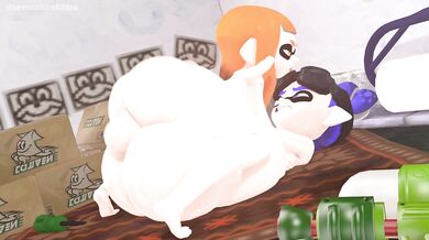 For*ced to mate, the inkling girl and her boyfriend get pressed together by a giant octopus.