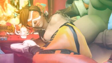 Fucking Tracer and Zarya's Assets