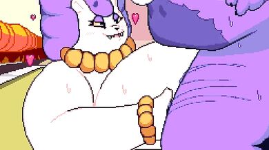 Mom, Dad and their curious kittens get down and dirty with the grill! (Sinful Smush)