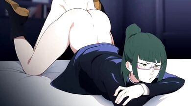 Backdoor Bitches: Maki and her Elephant Dick