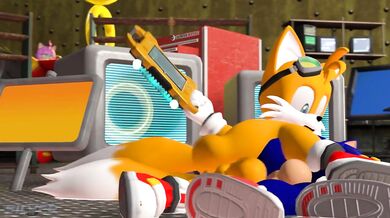 Sonic's Tail Stuffed with Cream