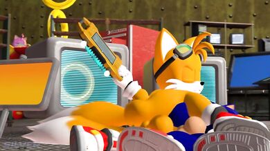 Sonic's Tail Stuffed with Cream