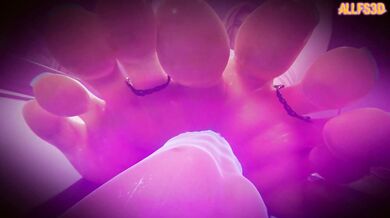 Alice's Tiny Toes, Giant Cocks: A Foot Fetish Fantasy