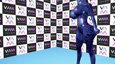 Bootylicious Beauty Bouncing with Sexy Siren Style