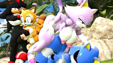 Mommy Metal Sonic goes Hentai with Blaze the Cat!