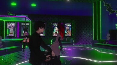 Cumming on Stage - First Time Dancing at Amarok Rising :)
