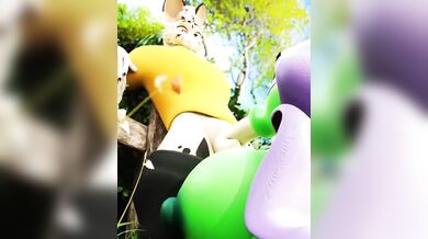 Alices Anal Adventure: Shooting Peas with a Angle of 1 Degrees