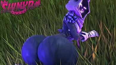 Jiggly Booty Shaker Raven