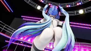 Big-Boobed Hatsune Miku Gets Fucked by the Bass Knight in a Sultry Ikuiku Dance