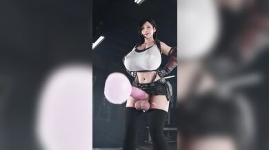 Tifa's Cream Pie Explosion [Milk and Cream]