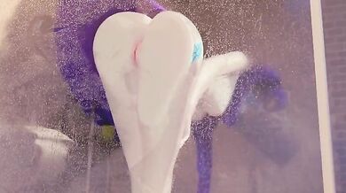Sexy Unicorn Fucks Huge Glass Dildo [melvelvin]