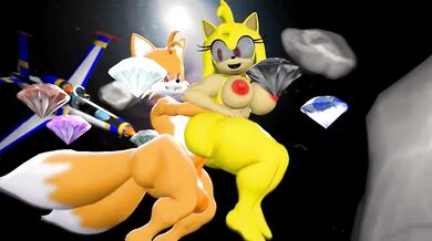 Amy's Shattered Horny Shores with Sonic's Sidekick Tails