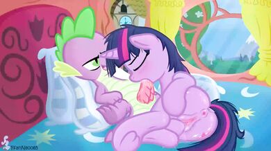 Spike's Fellatio in the Twilight