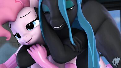 Pinkie's Royal Ride [Thecranevein]