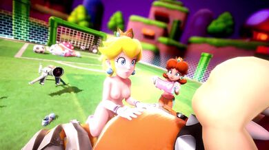 Peach Sorelosers (Topless) [On Model3d]