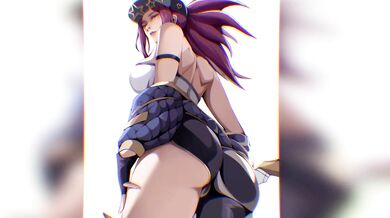 K/DA Akali Goes Hard and Fast in a Sticky Situation