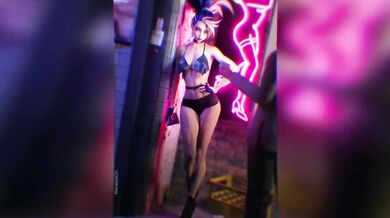 K/DA Akali Goes Hard and Fast in a Sticky Situation