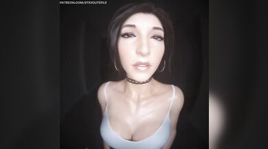 Lara Croft, the sexy archaeologist from Tomb Raider, gets up close and personal with her camera in a steamy hentai scene.