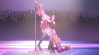 BJing the Futanari Babe - Eromancer's Intense Handjob