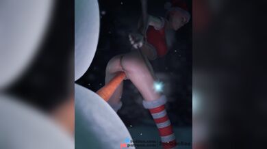 Cumming for Christmas on the Witch's Tongue - Three Dirty Bees