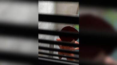 Watch Helen Shower Naked: A Wet and Wild Pussy Party