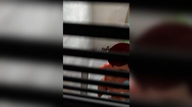 Watch Helen Shower Naked: A Wet and Wild Pussy Party