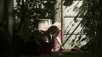 ZMSFM 2B's Solo Nude Performance