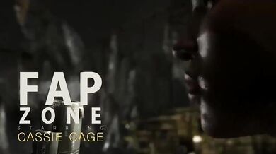 Jizz-inducing Cassie Cage in Fap Zone